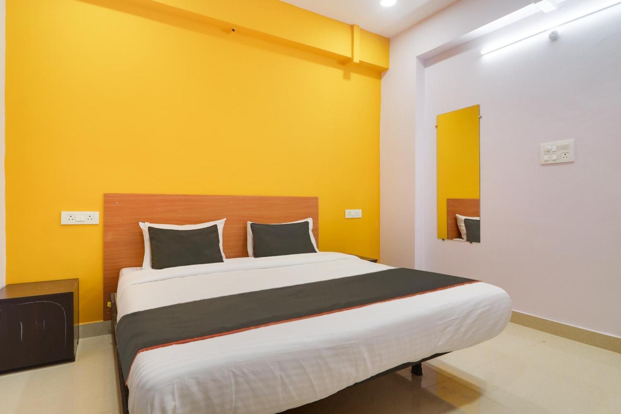 Collection O Rbs Kothapet-Nagole Road Hotel Haiderabad Buitenkant foto